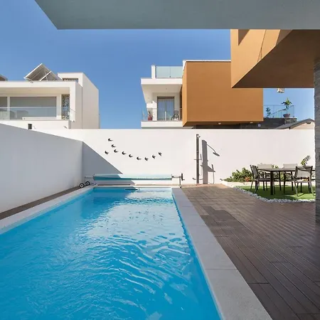 Atlantico - By Sch